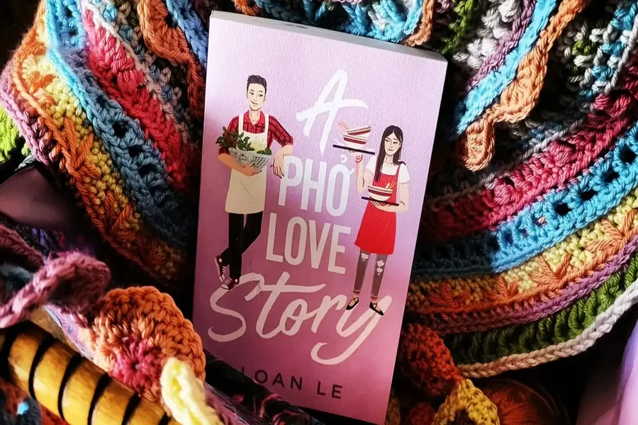 Book Review A Pho Love Story Arc