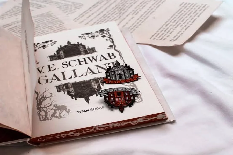 Book Review Gallant Arc